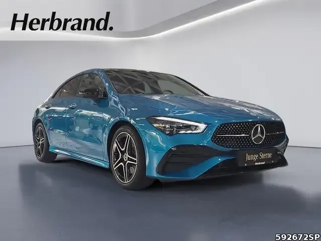 Mercedes-Benz CLA 200