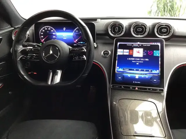 Mercedes-Benz C 200