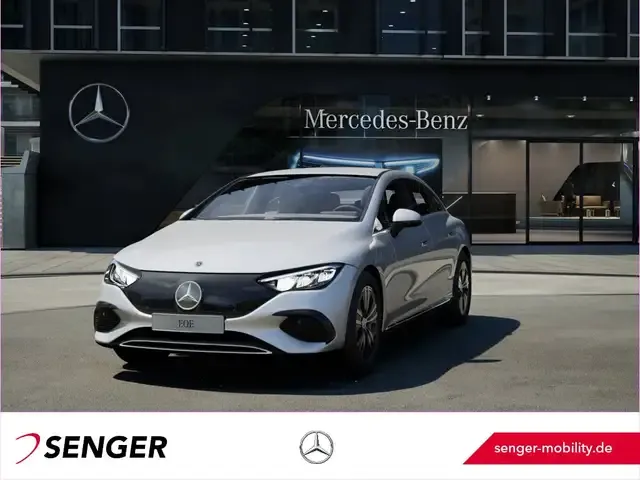 Mercedes-Benz EQE 300