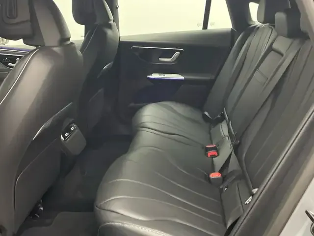 Mercedes-Benz EQE 300