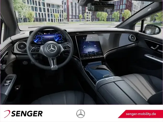 Mercedes-Benz EQE 300