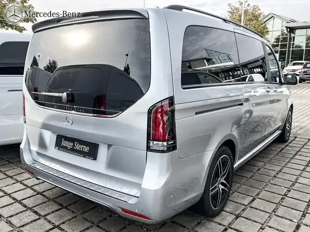 Mercedes-Benz V 250
