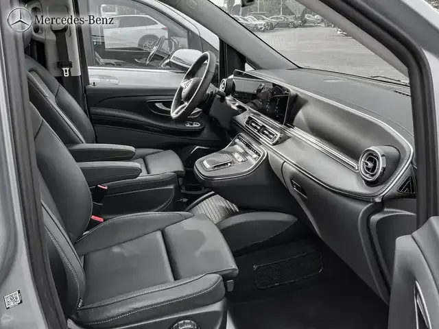 Mercedes-Benz V 250