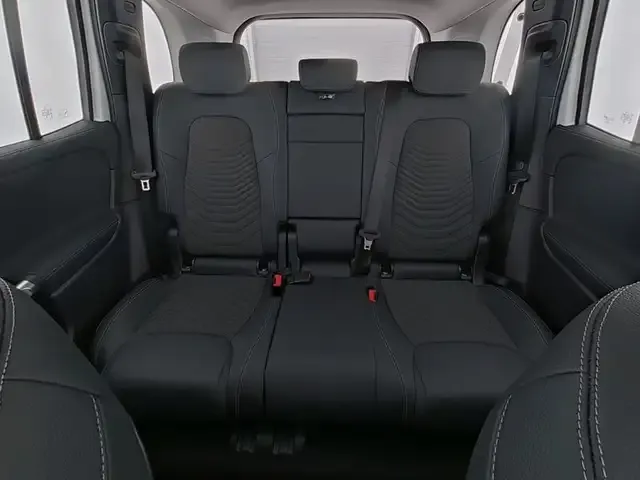 Mercedes-Benz EQB 300