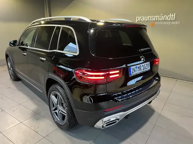 Mercedes-Benz GLB 200