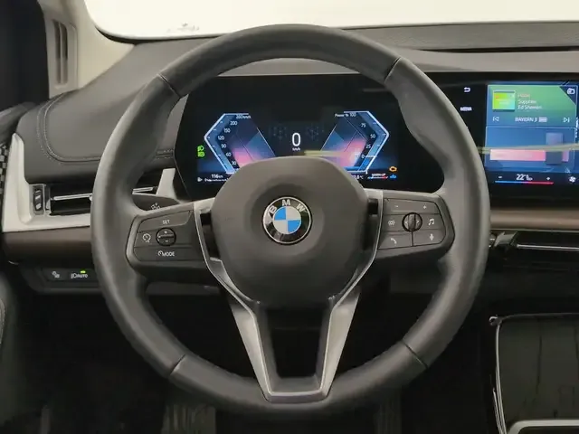 BMW 216