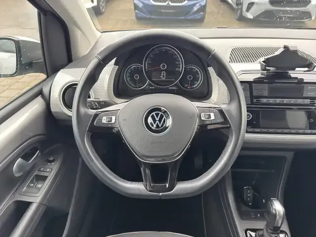 Volkswagen e-up!