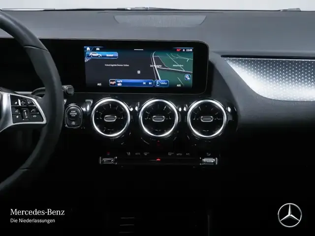 Mercedes-Benz GLA 180