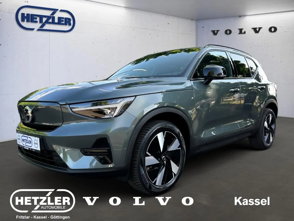 Volvo EX40
