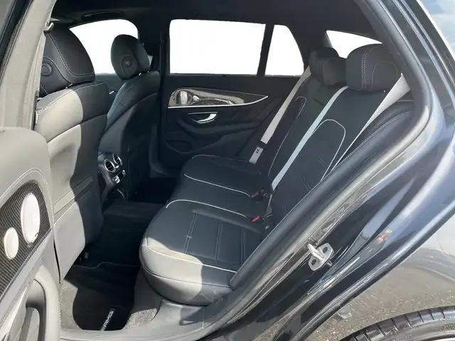 Mercedes-Benz E 63 AMG