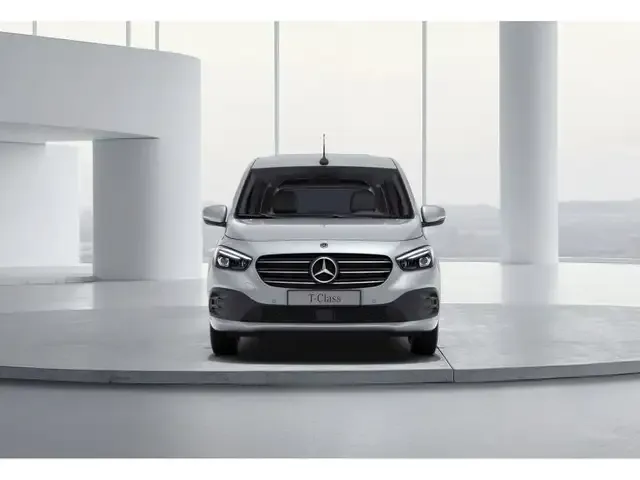 Mercedes-Benz Sonstiges