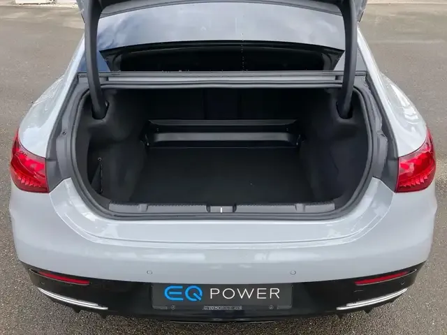 Mercedes-Benz EQE 350