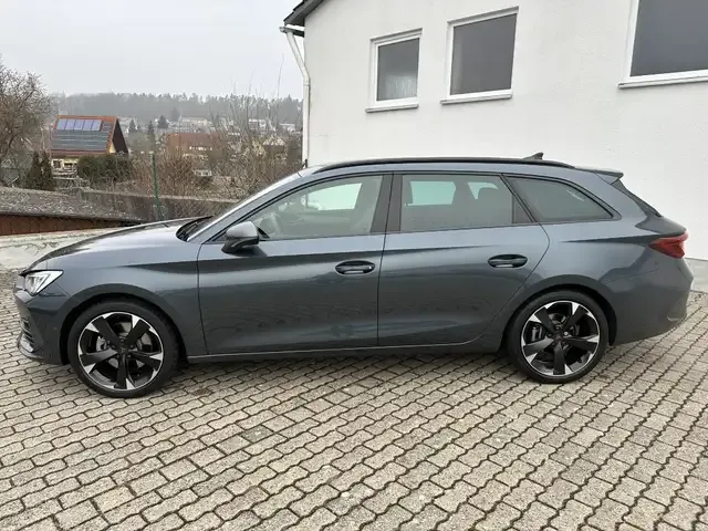 CUPRA Leon