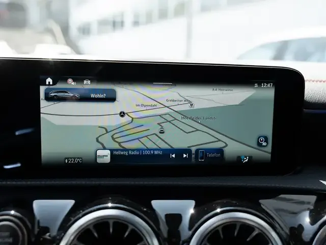 Mercedes-Benz CLA 220