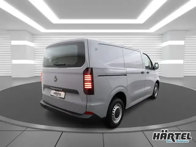 Volkswagen T7 Transporter