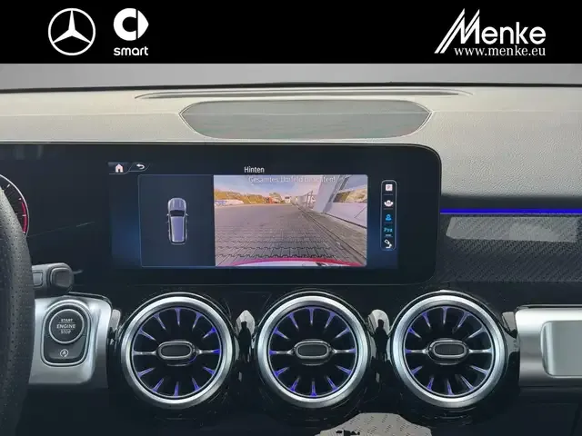 Mercedes-Benz GLB 200