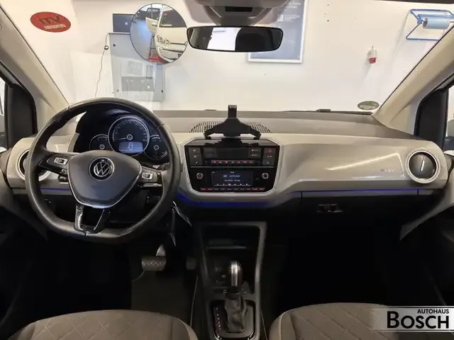 Volkswagen e-up!