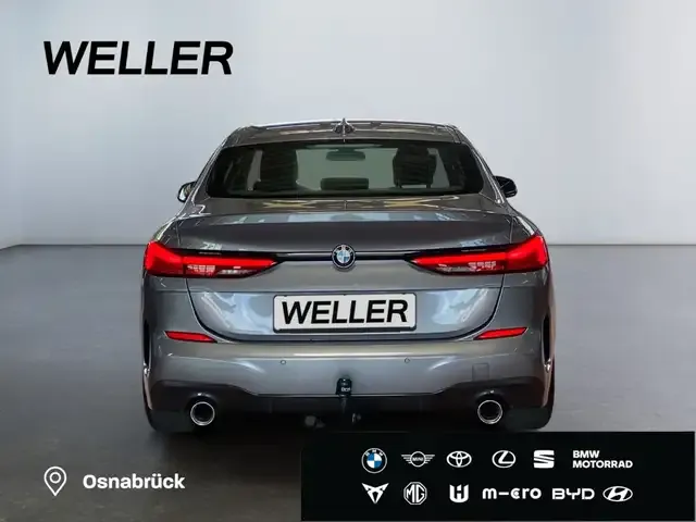 BMW 218