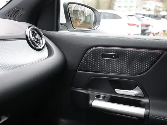 Mercedes-Benz EQA 350