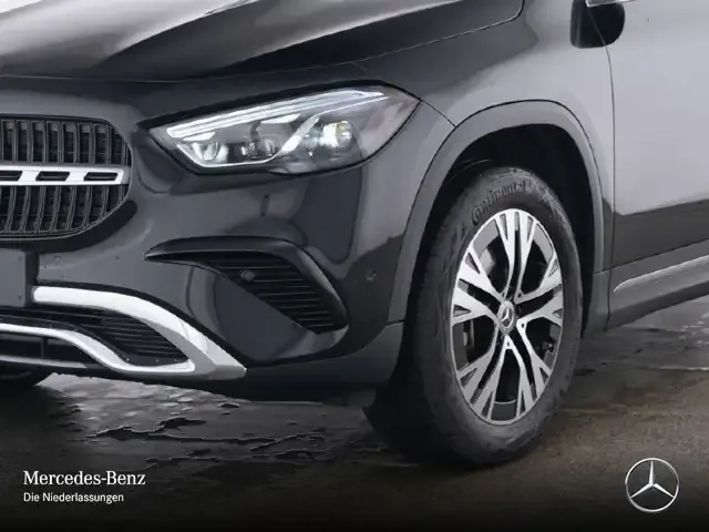 Mercedes-Benz GLA 200