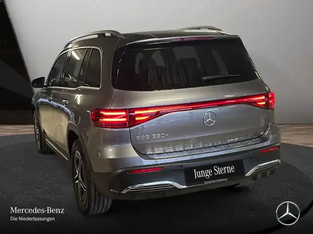 Mercedes-Benz EQB 250