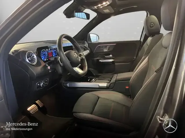 Mercedes-Benz EQB 250