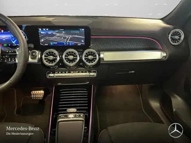 Mercedes-Benz EQB 250