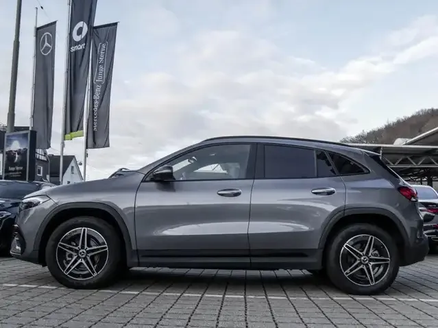 Mercedes-Benz EQA 250
