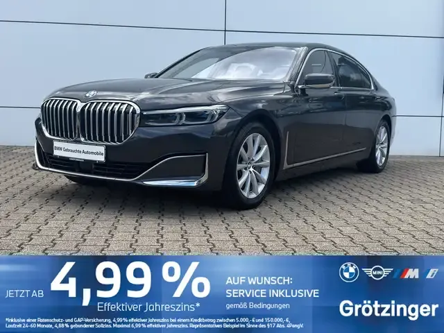 BMW 740