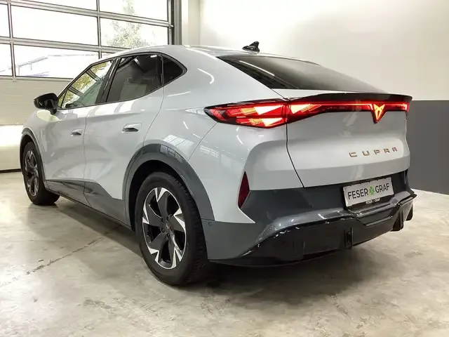 CUPRA Tavascan