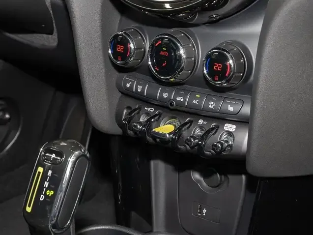 MINI Cooper SE