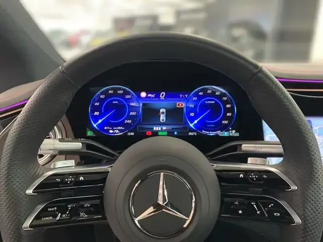 Mercedes-Benz EQS