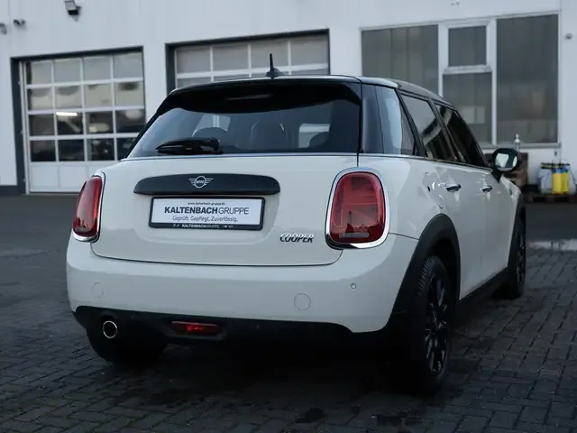 MINI Cooper C