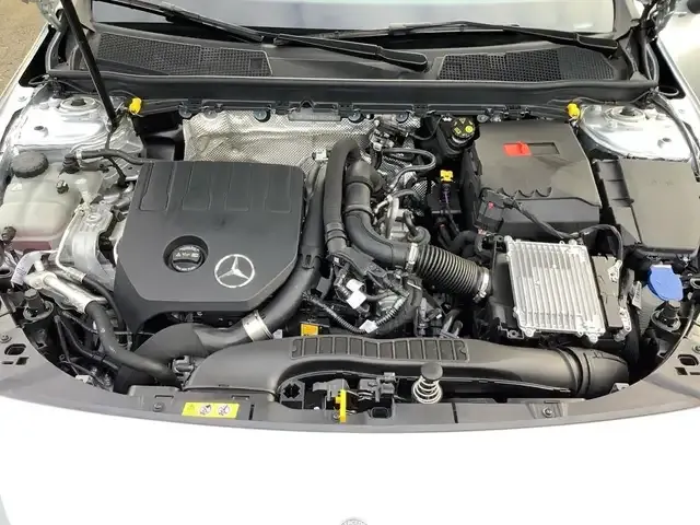 Mercedes-Benz CLA 180