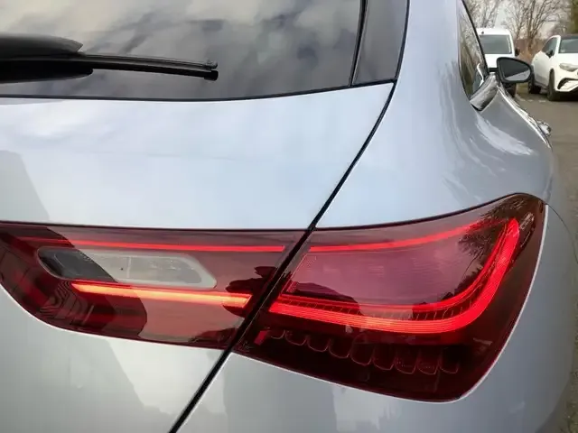 Mercedes-Benz CLA 180