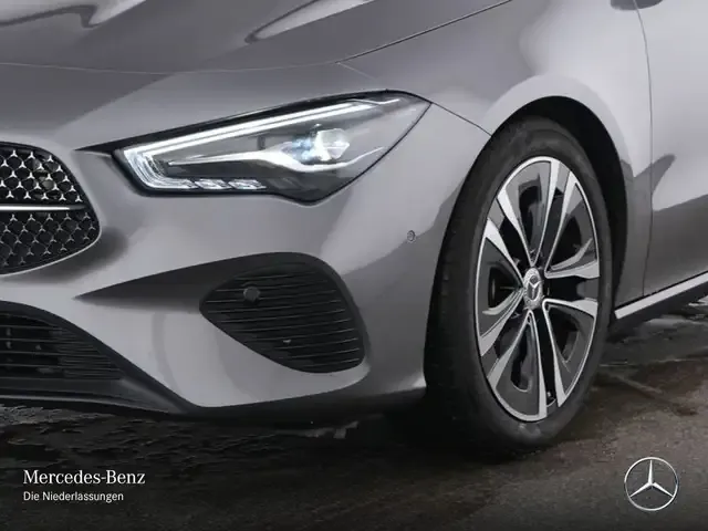 Mercedes-Benz CLA 180