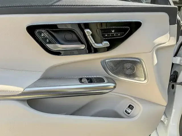 Mercedes-Benz CLE 200