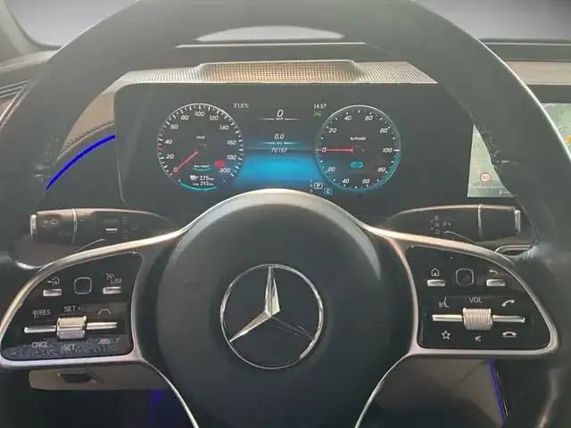 Mercedes-Benz EQC 400