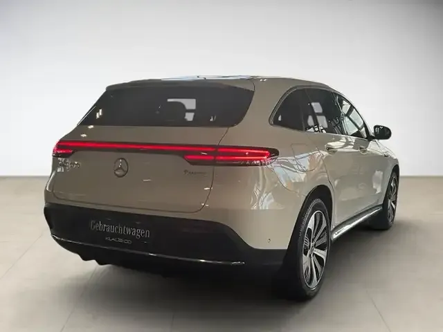 Mercedes-Benz EQC 400