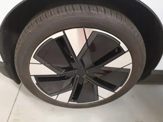 Volvo EX30