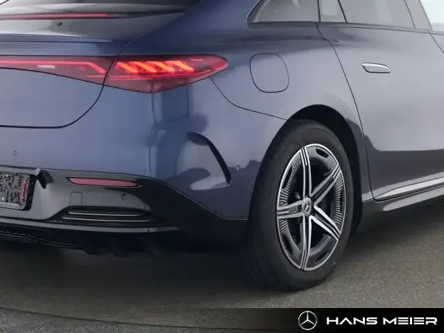 Mercedes-Benz EQE 300