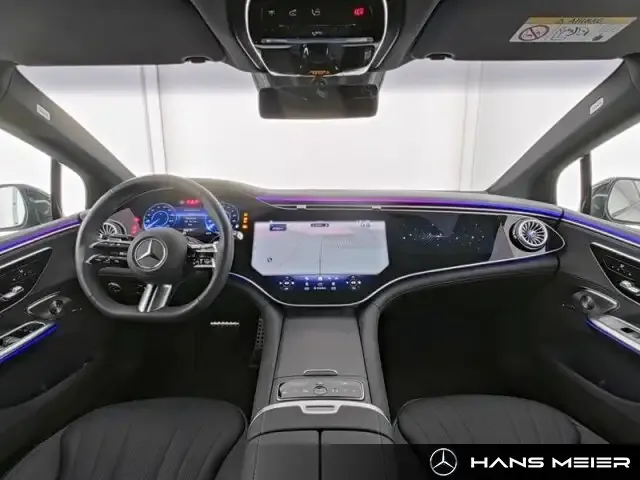 Mercedes-Benz EQE 300