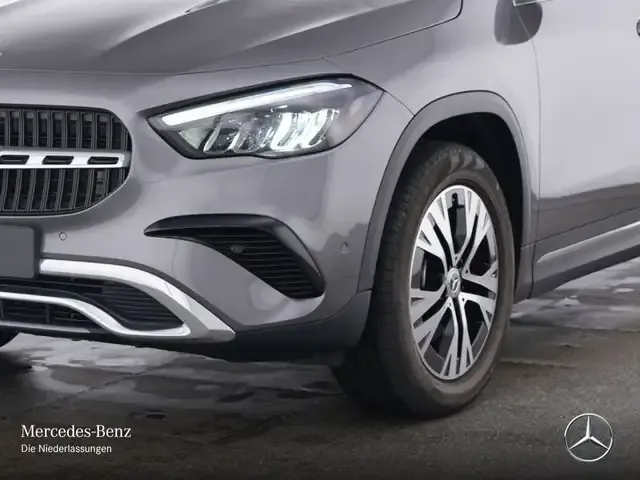 Mercedes-Benz GLA 180
