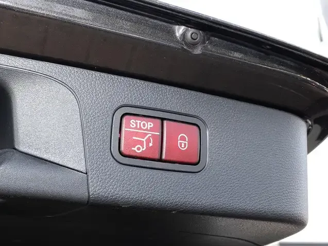 Mercedes-Benz Sonstige