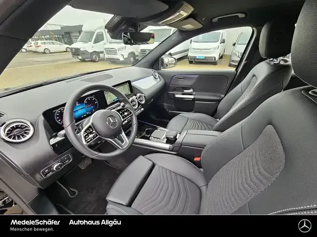 Mercedes-Benz EQA 250