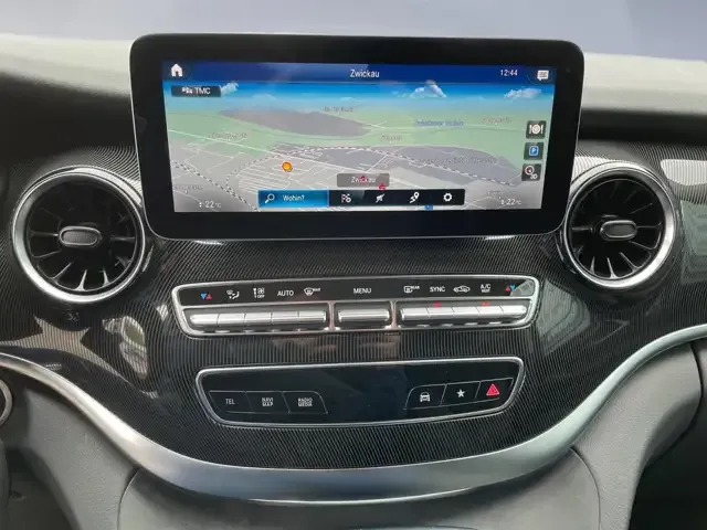 Mercedes-Benz V 250