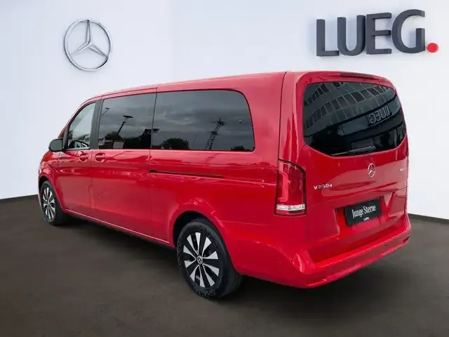 Mercedes-Benz V 250
