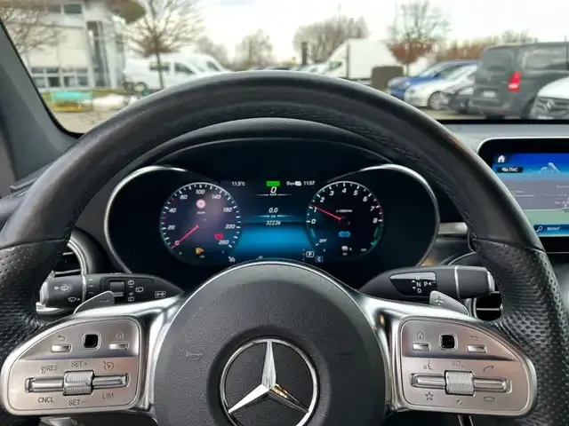 Mercedes-Benz GLC 300