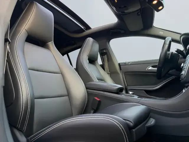 Mercedes-Benz CLA 180