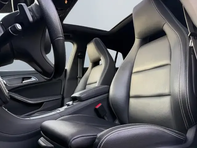 Mercedes-Benz CLA 180